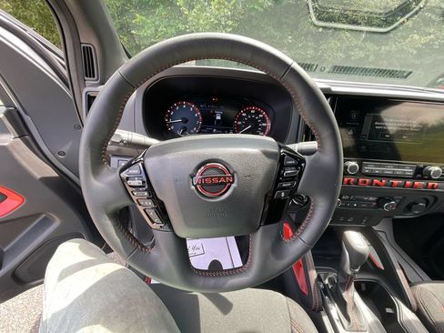Used 2026 Nissan Frontier PRO-4X w/ Pro-4x Convenience Package AWD/4WD image 15