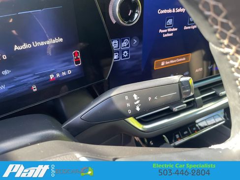 Used 2024 Chevrolet Equinox EV LT w/ LPO, Blackout Package FWD image 33