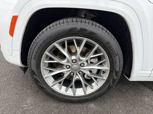 Used 2022 Jeep Grand Cherokee Summit w/ Advanced Protech Group IV image 30