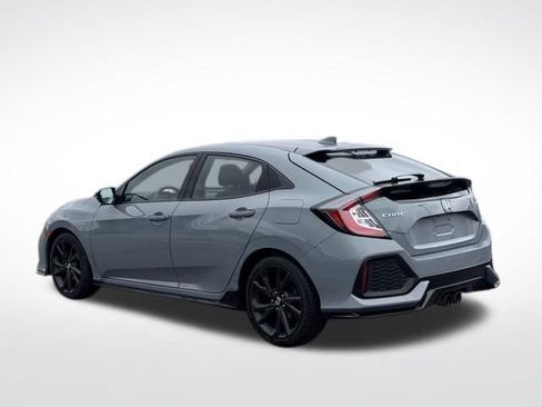 Used 2018 Honda Civic Sport image 8