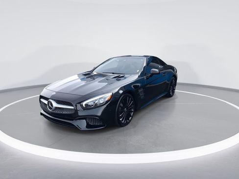 Used 2017 Mercedes-Benz SL 450 image 4