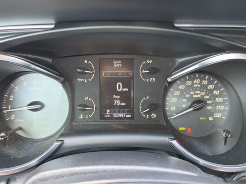 Used 2020 Toyota Sequoia TRD Pro AWD/4WD image 21