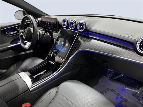 Used 2025 Mercedes-Benz C 300 4MATIC Sedan image 12