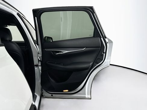 Used 2024 INFINITI QX50 Sport image 31