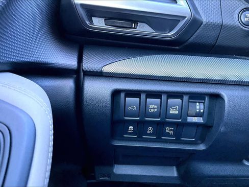 Used 2019 Subaru Forester Limited image 36