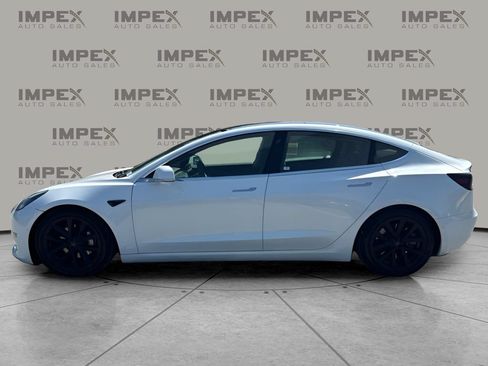 Used 2019 Tesla Model 3 Long Range AWD/4WD image 2