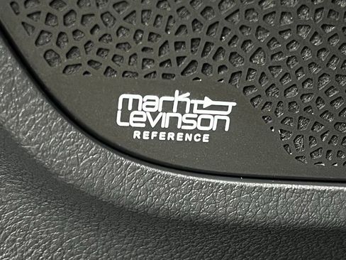 Used 2025 Lexus LX 600 4WD w/ Luxury Package image 85