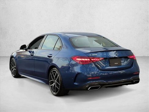 Used 2022 Mercedes-Benz C 300 Sedan image 7