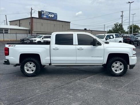 Used 2018 Chevrolet Silverado 1500 LT w/ All Star Edition AWD/4WD image 13
