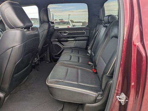 Used 2024 RAM 1500 Laramie image 13