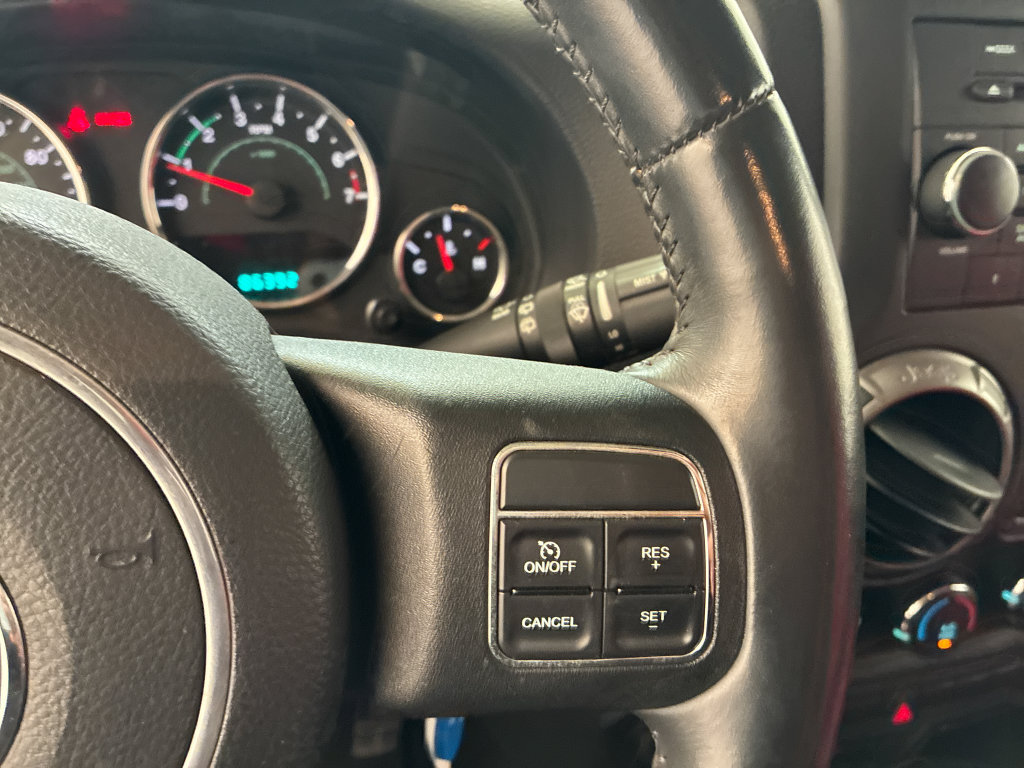 Used 2014 Jeep Wrangler Sport AWD/4WD image 19