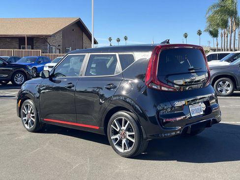 Used 2021 Kia Soul GT-Line image 3