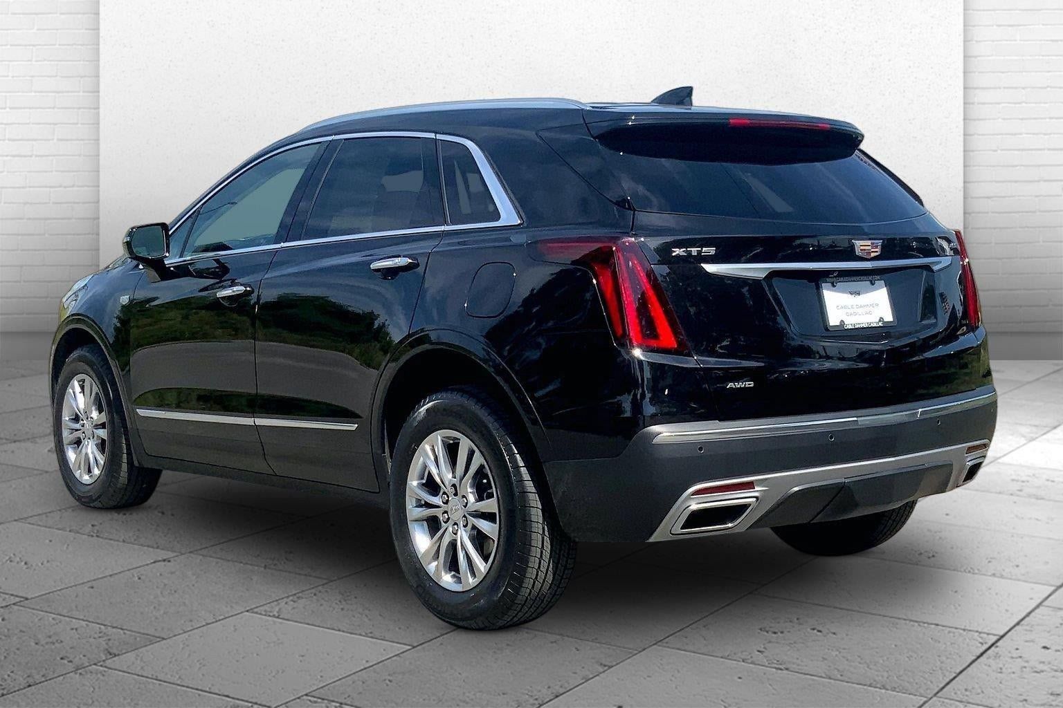 Used 2020 Cadillac XT5 Premium Luxury AWD/4WD image 11