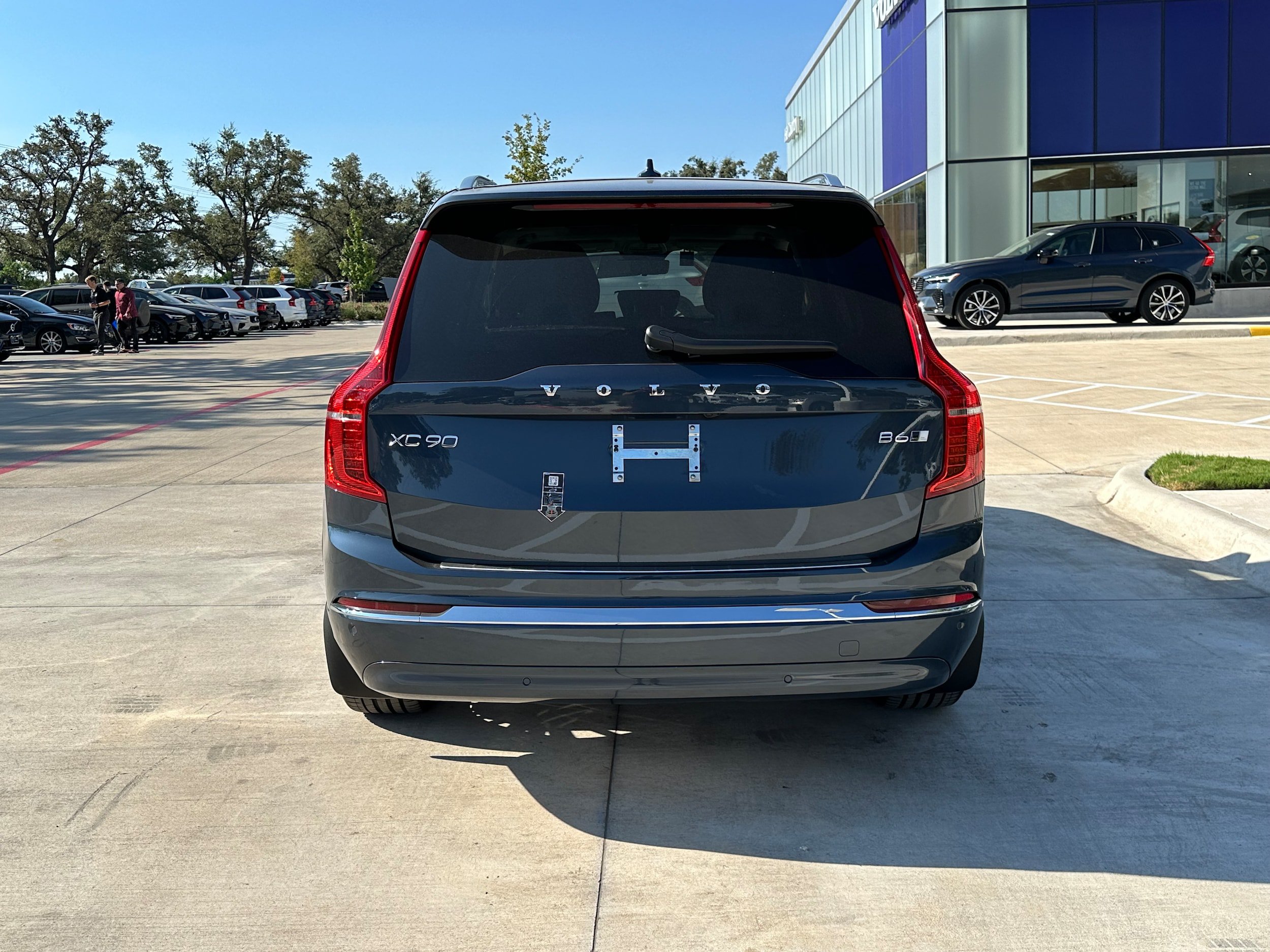 Used 2025 Volvo XC90 B6 Ultra w/ Lounge Package AWD/4WD image 5
