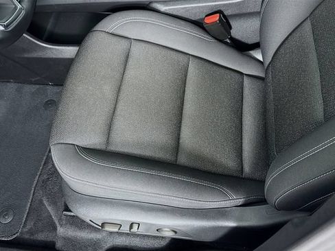 Used 2024 Chevrolet Traverse LT FWD image 20