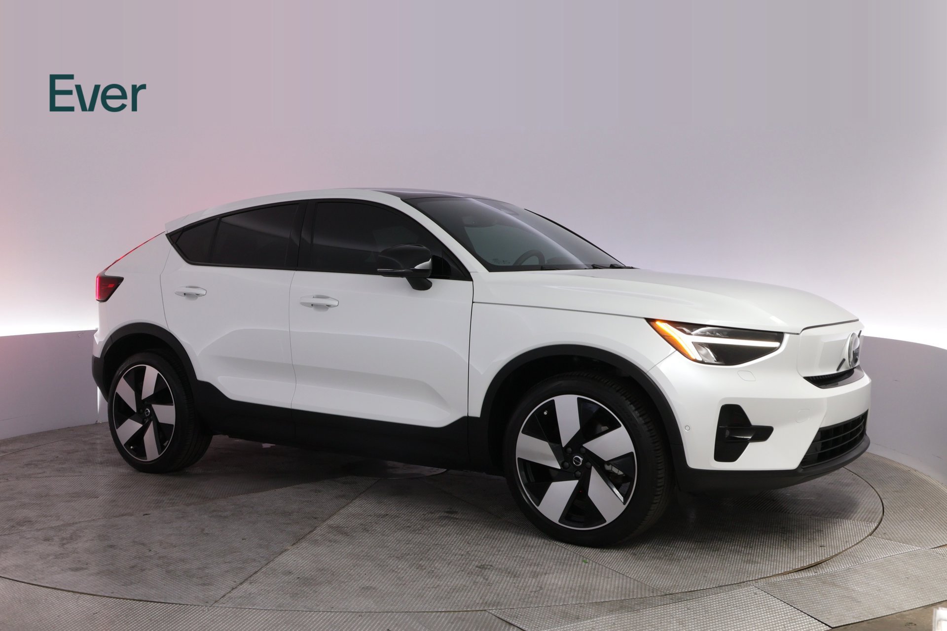 Used 2023 Volvo C40 P8 Recharge Ultimate AWD/4WD image 14