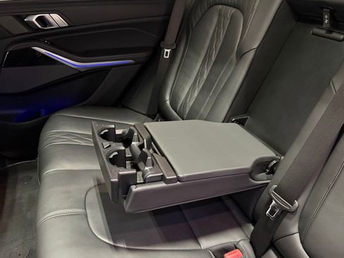 Used 2024 BMW X5 M60i image 38