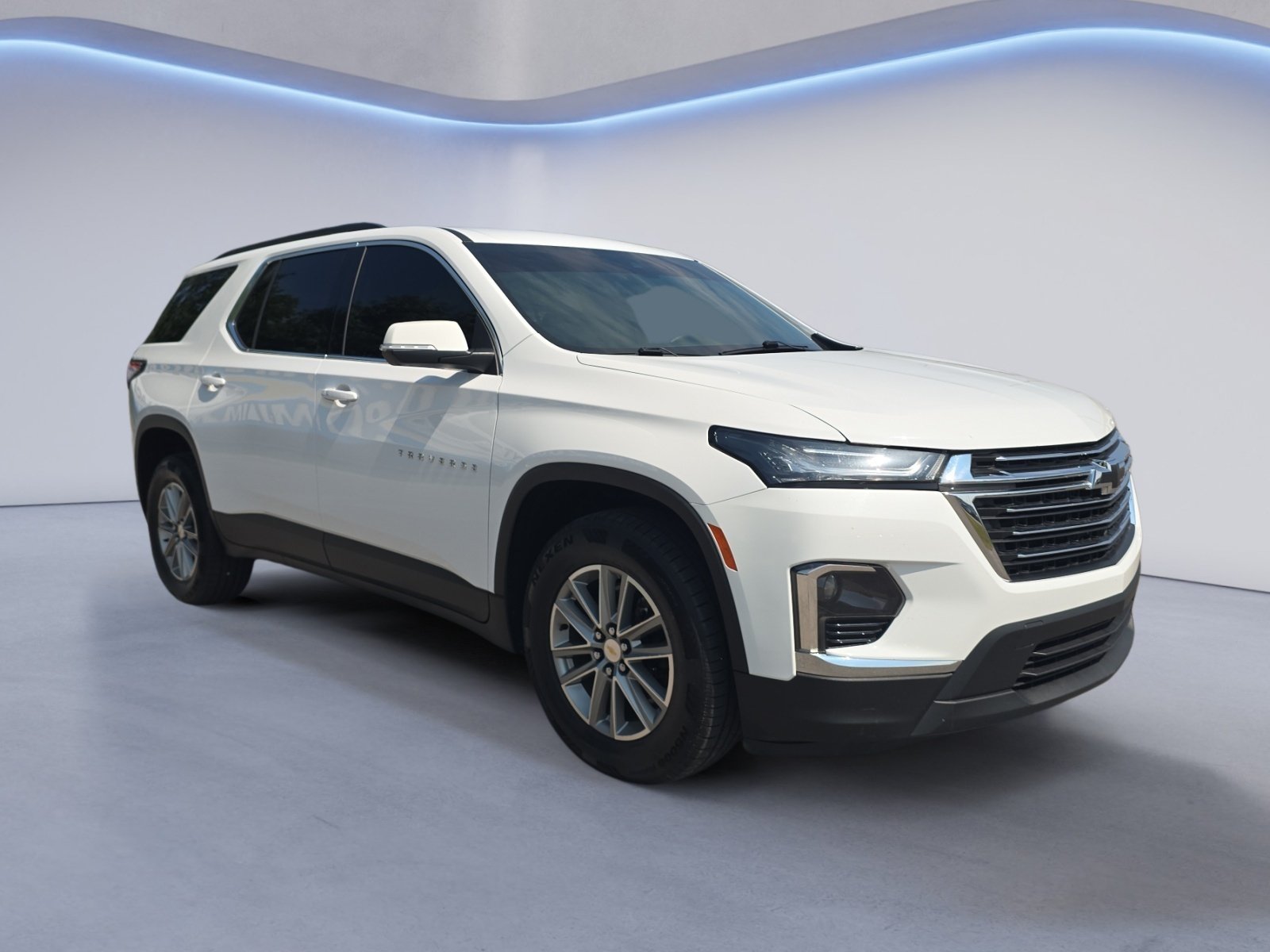 Used 2023 Chevrolet Traverse LT FWD image 8