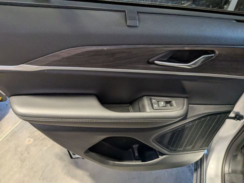 New 2025 Jeep Grand Cherokee Limited w/ Luxury Tech Group II image 24