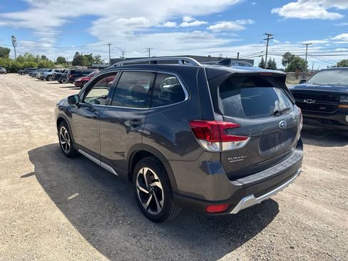 Used 2023 Subaru Forester Touring w/ Popular Package #2 AWD/4WD image 2