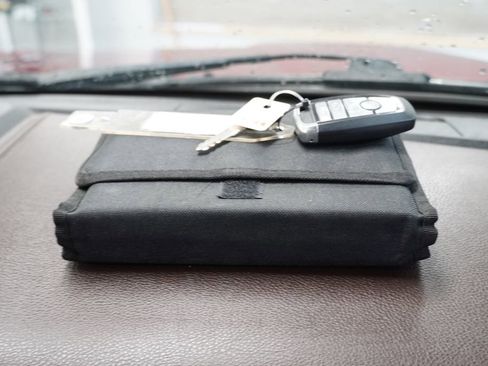 Used 2018 Ford F150 XLT w/ Equipment Group 302A Luxury image 29