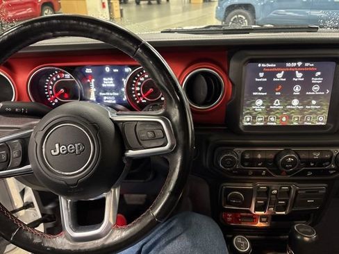 Used 2020 Jeep Wrangler Unlimited Rubicon AWD/4WD image 16