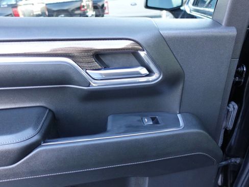 Used 2024 Chevrolet Silverado 1500 RST image 22