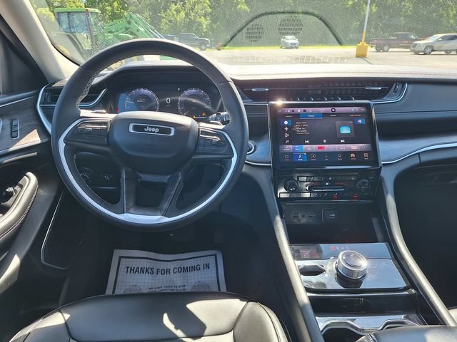 Used 2023 Jeep Grand Cherokee L Limited w/ Trailer Tow Group (B) AWD/4WD image 45