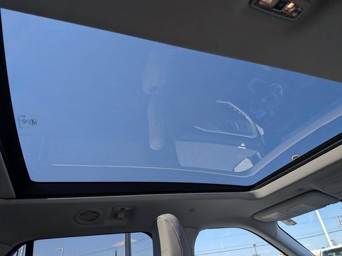 New 2026 Ford Explorer Active w/ Active Comfort Package AWD/4WD image 23