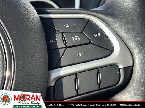 Used 2020 Jeep Compass Limited image 24