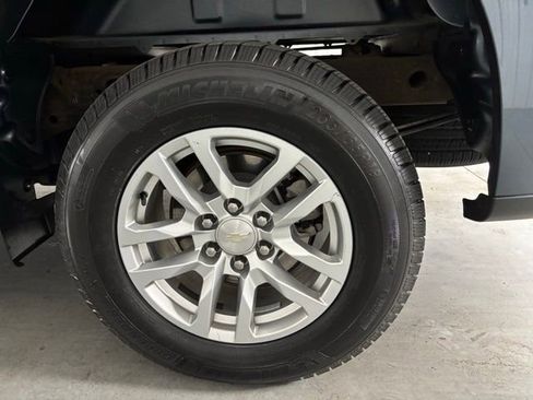 Used 2019 Chevrolet Silverado 1500 LT w/ All-Star Edition RWD image 8