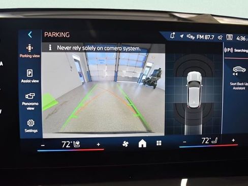 Used 2025 BMW X1 xDrive28i w/ Convenience Package image 22