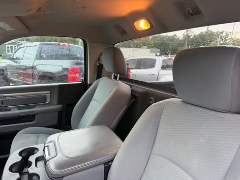Used 2013 RAM 1500 Express RWD image 11