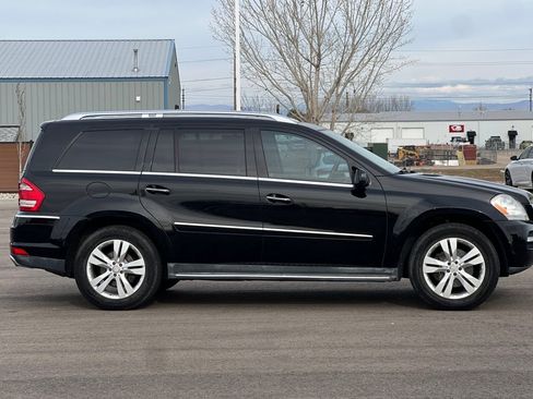 Used 2012 Mercedes-Benz GL 450 4MATIC image 3
