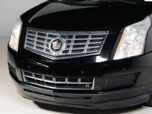 Used 2016 Cadillac SRX Luxury image 25