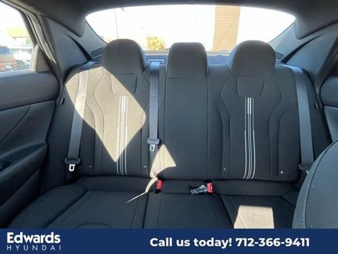 New 2025 Hyundai Elantra Sport image 31