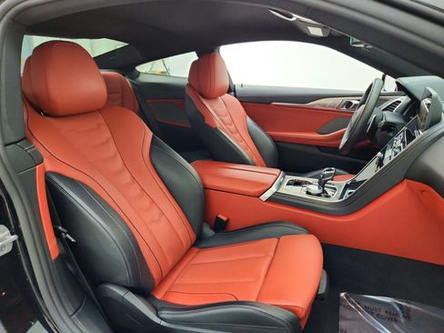 Used 2025 BMW 840i Coupe w/ M Sport Professional Package RWD image 28