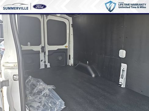 New 2026 Ford Transit 250 148 Medium Roof RWD image 14