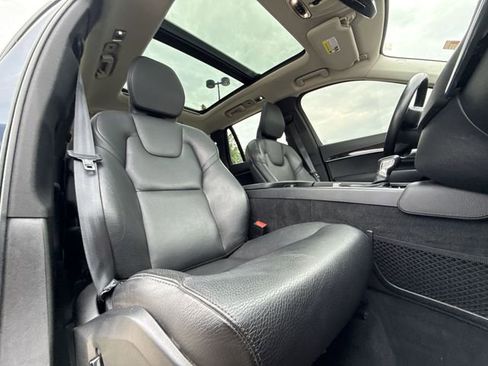 Used 2019 Volvo XC90 T6 Momentum w/ Protection Package Premier AWD/4WD image 25