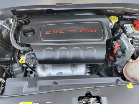 Used 2022 Jeep Compass Latitude FWD image 20