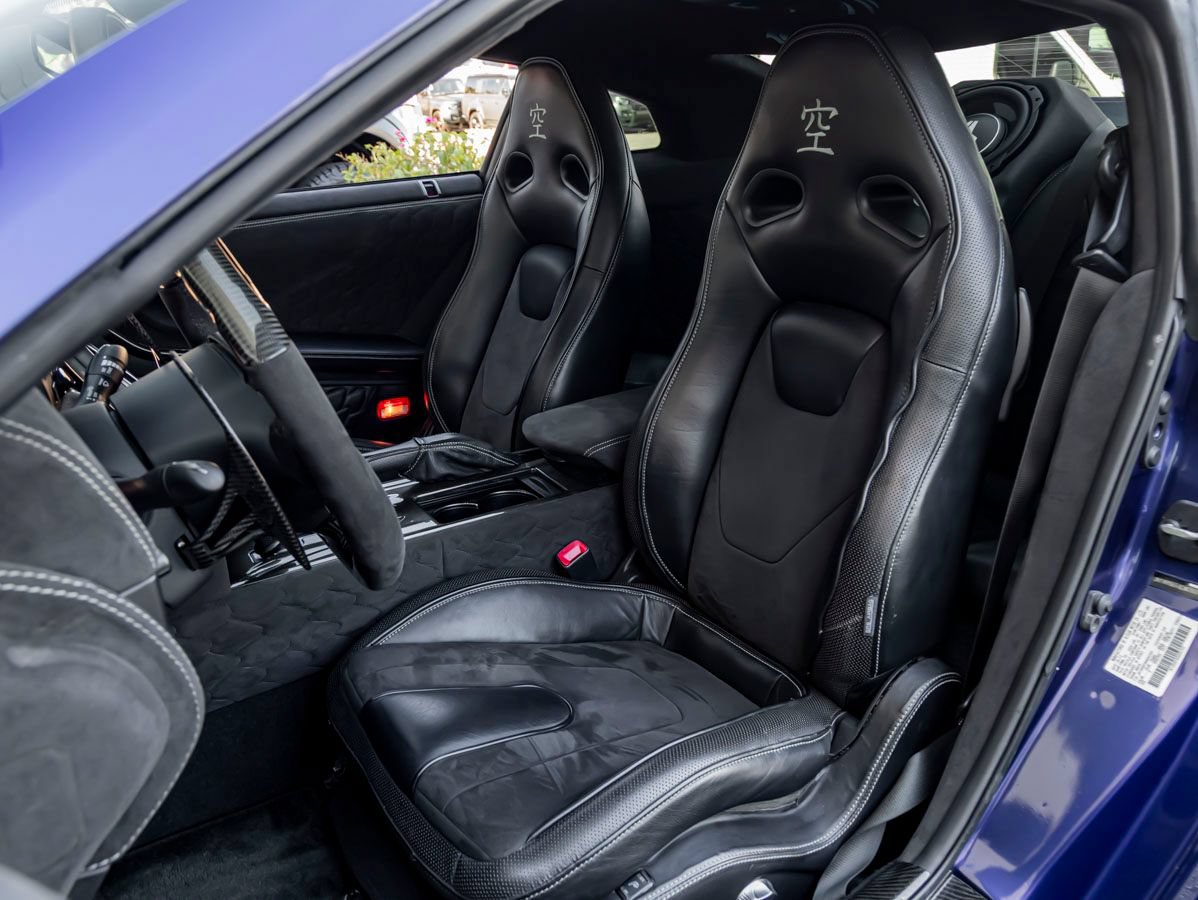 Used 2013 Nissan GT-R Premium AWD/4WD image 17