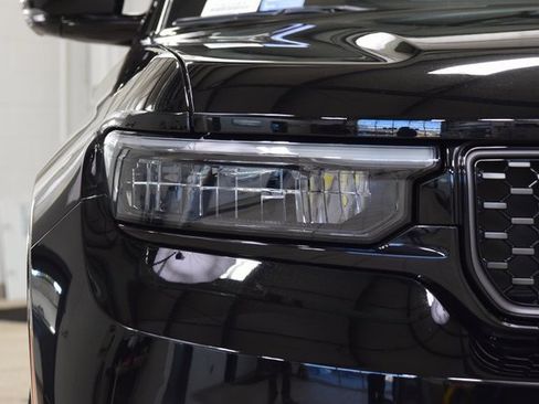 Used 2025 Jeep Grand Cherokee L Summit image 12