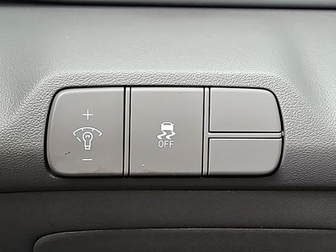 Certified 2025 Hyundai Elantra Sport FWD image 22