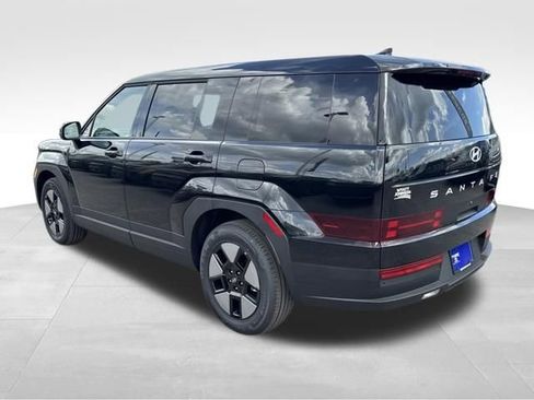 New 2026 Hyundai Santa Fe SE FWD image 3