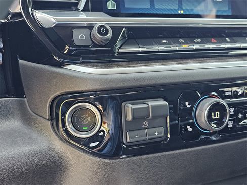 New 2025 Chevrolet Silverado 1500 LT image 22