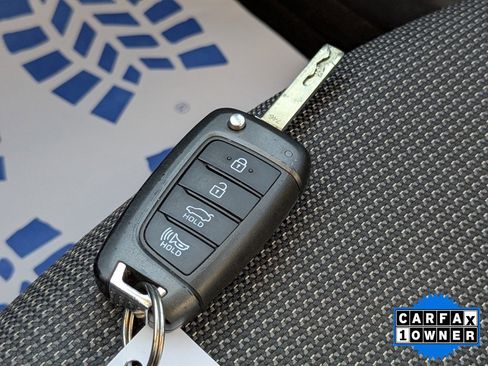 Used 2022 Hyundai Accent SE image 28