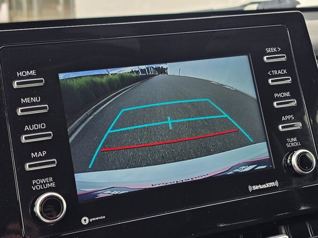 Used 2022 Toyota Camry SE FWD image 28