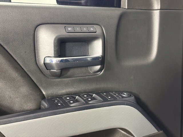 Used 2016 Chevrolet Silverado 1500 LTZ Z71 w/ LTZ Plus Package AWD/4WD image 14