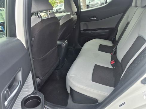 Used 2019 Toyota C-HR XLE FWD image 23