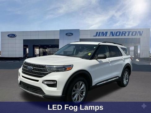Used 2023 Ford Explorer XLT w/ Equipment Group 202A AWD/4WD image 9